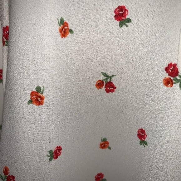 Forever 21 Women’s Large Dress shirt. - Picture 3 of 3